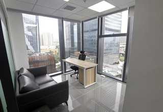 白银刚开始学化妆学费比较低